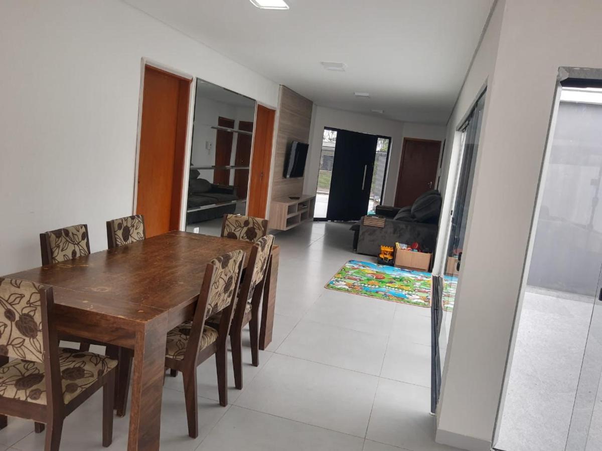 Casa Ampla E Espacosa A 200M Do Mar! Гуаратуба Экстерьер фото